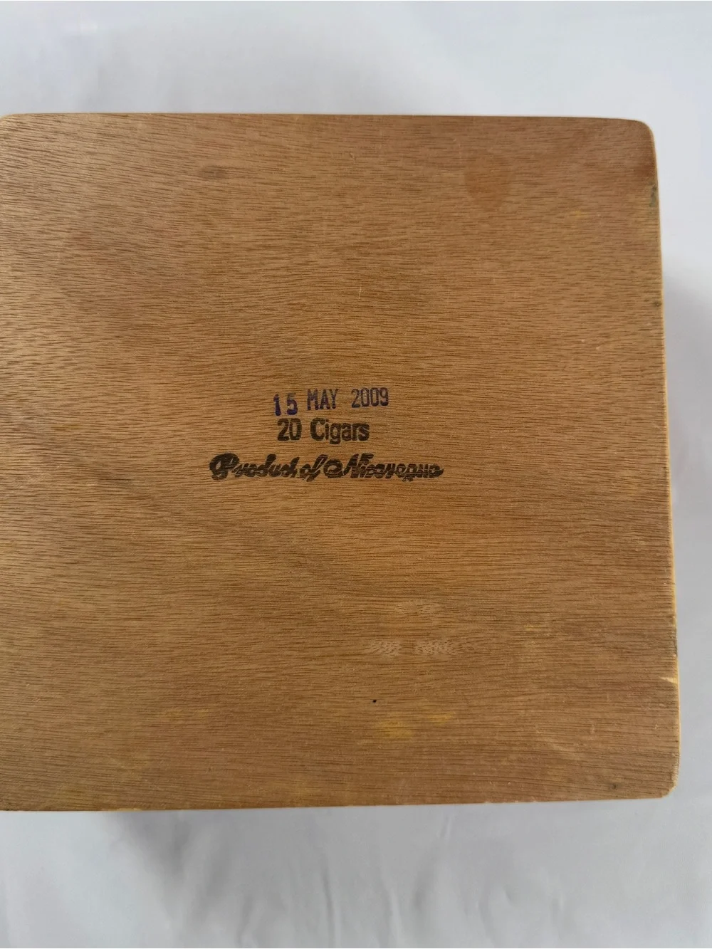 ✨ Rare Limited Ed Troya Clásico May 2009 Empty Wooden Cigar Box 🪵 ✨